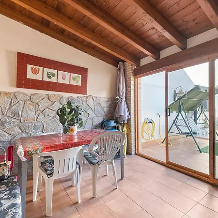 アパート Yovalutres Piscina Privada Torrevi