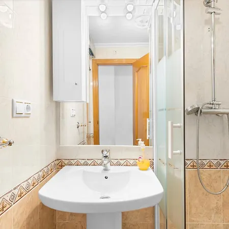 Yovalutres Piscina Privada Torrevi アパート トレビエハ